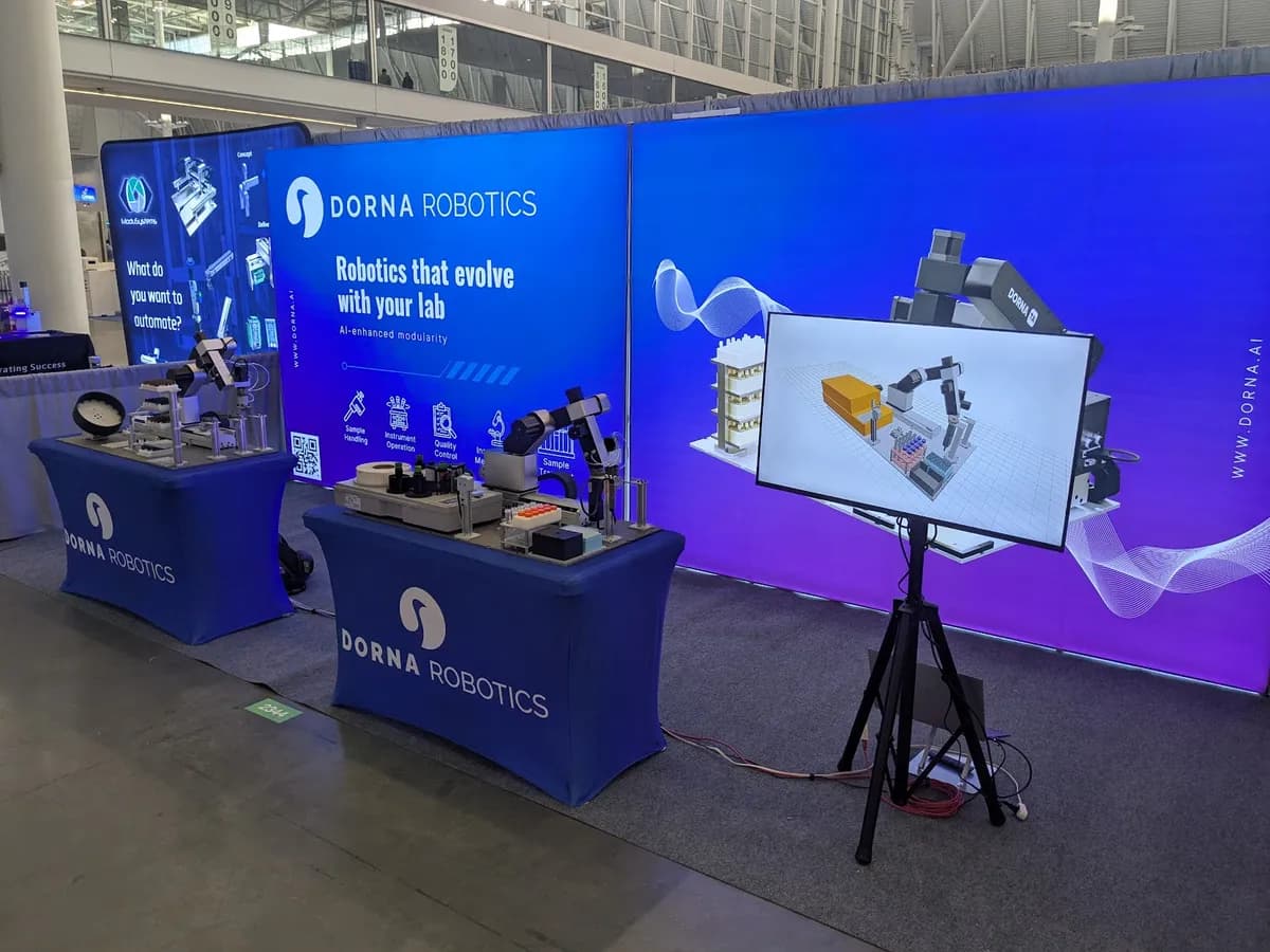 Dorna Robotics booth