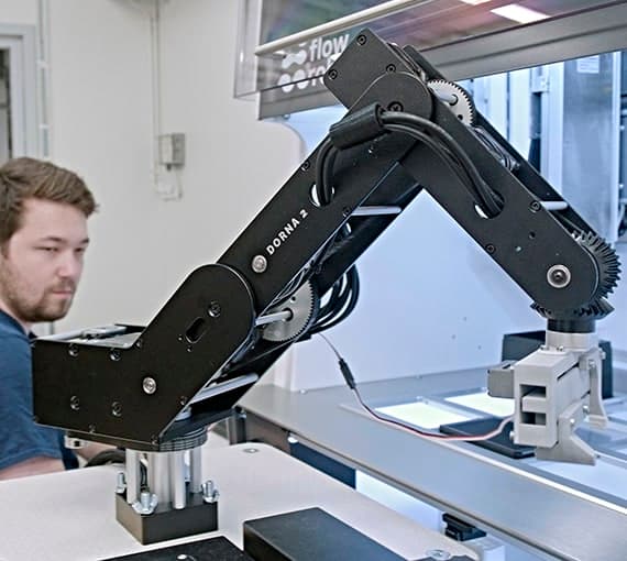 Dorna robot integrated into bioscience research workflow at Uppsala University